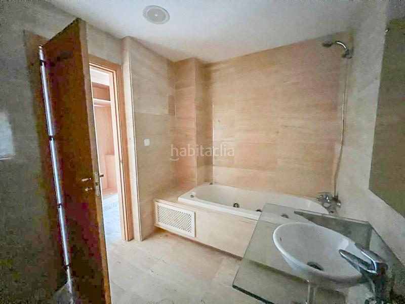 Foto 7b4e011a-e773-4081-ae2a-4b6aa5cef90a. Duplex in calle benalauria 11 in La Concha - Resina Golf Estepona