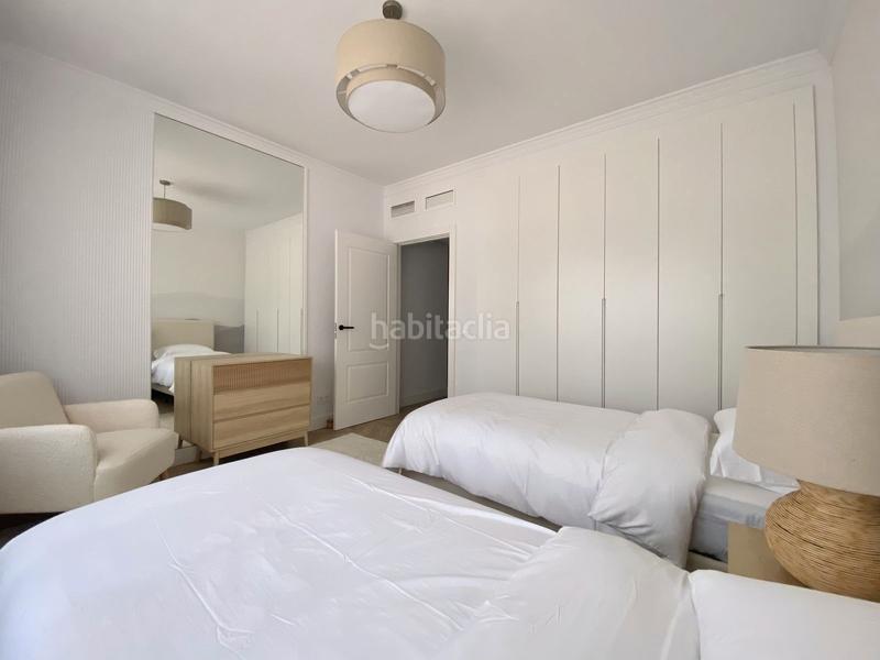 Foto f4f01ab2-0683-42ef-8b82-e3be71383280. Pis a arrabal uen. c5 rio velerin 7 a El Velerín Estepona