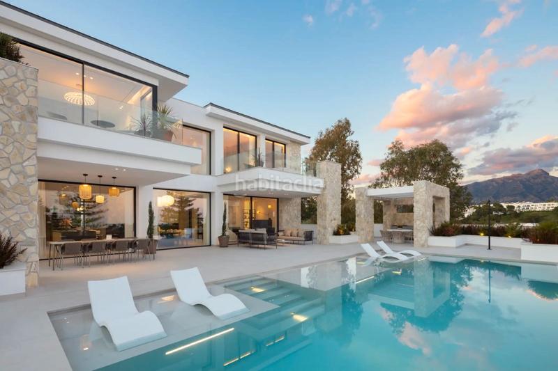 Foto 71ca8af8-637e-4566-9af7-485750f176c3. Chalet mit parking pool in La Quinta Benahavís