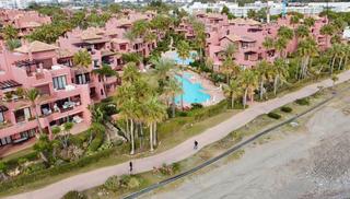 Dúplex  Calle benalauria 15. Un paraíso frente al mar en la nueva milla de oro