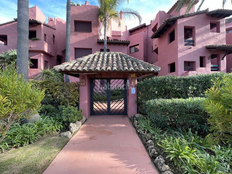 Foto b2316b6b-1a1d-4d8b-9dfd-24fea56f6c38. Duplex con piscina in Guadalmansa Estepona