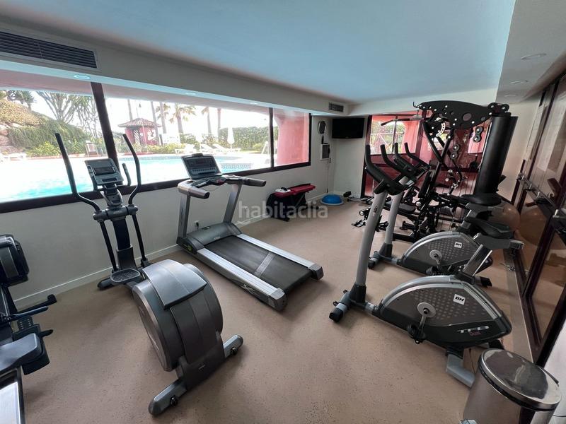 Foto ec25c180-272b-4e63-8efe-4c4b5dd376e0. Duplex con piscina in Guadalmansa Estepona