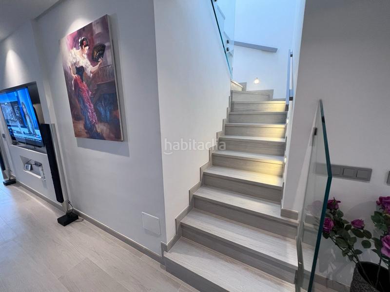 Foto f1b84a9b-b2c7-434e-bacc-2f9e79d9c02a. Duplex con piscina in Guadalmansa Estepona