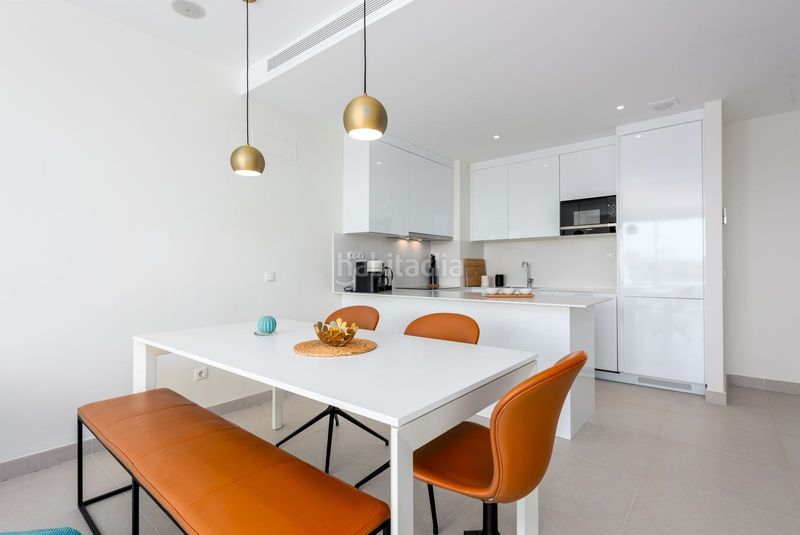 Foto 51583fb9-144d-4942-9ee9-6057f680364e. Àtic amb piscina a Estepona golf Estepona