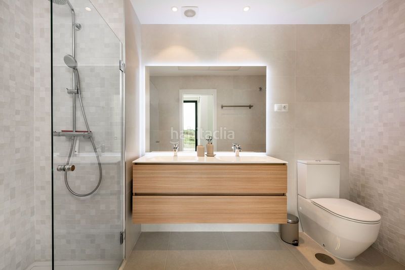 Foto 57916c4b-ac98-443f-94b3-857e244e64d5. Àtic amb piscina a Estepona golf Estepona