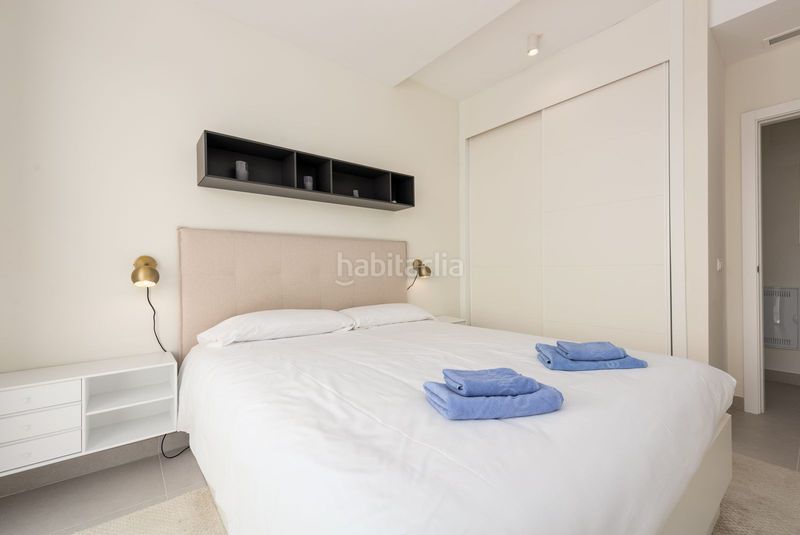 Foto cf0a2347-ec8c-4c74-afeb-7c01c65c6041. Àtic amb piscina a Estepona golf Estepona