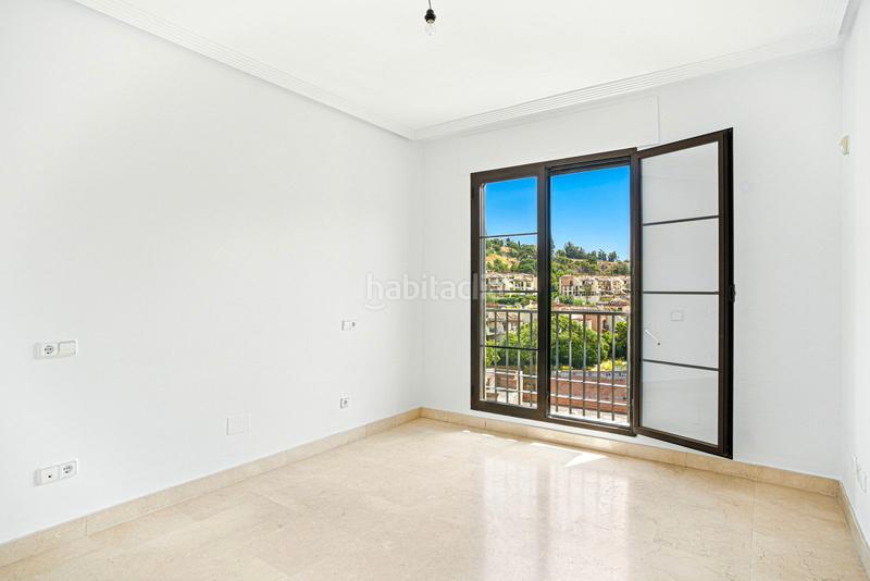 Foto b7baac3f-e32c-48ee-a42d-b1abb4e396a8. Casa adosada un oasis familiar con futuro: la vida que sueñas en los arqueros en Benahavís