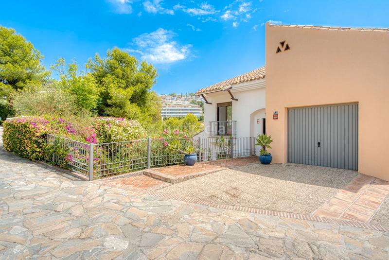 Foto ff2cbb25-4b00-46f5-b7e0-5f8073c79620. Casa adosada un oasis familiar con futuro: la vida que sueñas en los arqueros en Benahavís