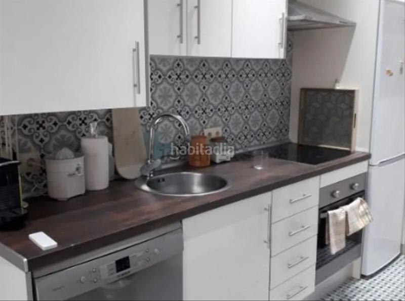 Foto 772a9f34-ef45-4b03-950e-f50133b7b5d8. Rent studio with pool in Parque Central Estepona