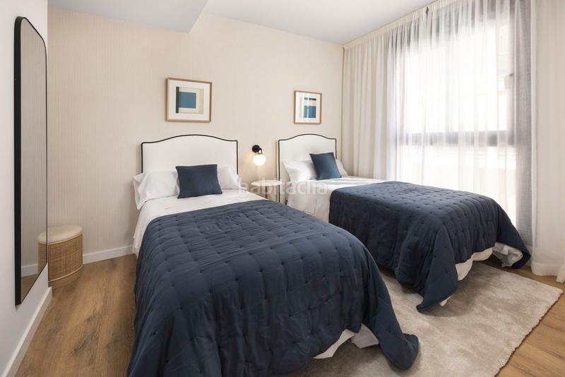 Foto f0983e2b-a5da-43df-aacd-cf0281429b21. Terrain résidentiel dans Centro Estepona