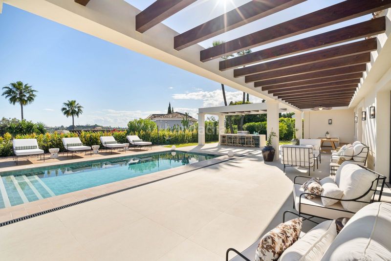 Foto 7c2a05b2-5eb7-4245-82f2-c5424e742ef9. Xalet amb piscina a Las Brisas Marbella