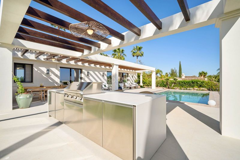 Foto 995629da-f816-4ed7-9860-1a768cd07008. Xalet amb piscina a Las Brisas Marbella