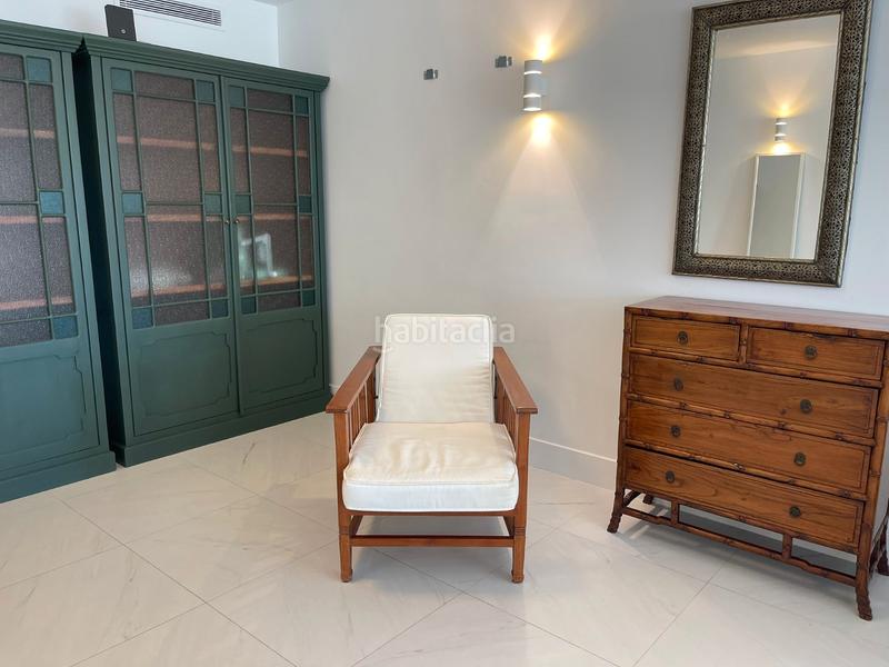 Foto c9daf508-5247-4fe7-8031-fca869abf194. Location triplex avec parking piscine dans Romana Playa Marbella