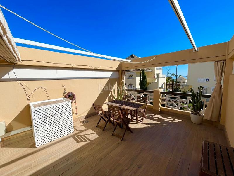Foto 6701bca9-3dff-4860-aece-6444a9e0a2df. Miete dreistöckige wohnung mit parking pool in Romana Playa Marbella