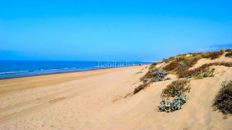 Foto eb82fbe8-7b38-4cf5-b55f-a72a68235e80. Miete dreistöckige wohnung mit parking pool in Romana Playa Marbella