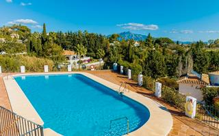 Appartement à Bel - Air. La vida en el golf te espera: un oasis de exclusividad en el par