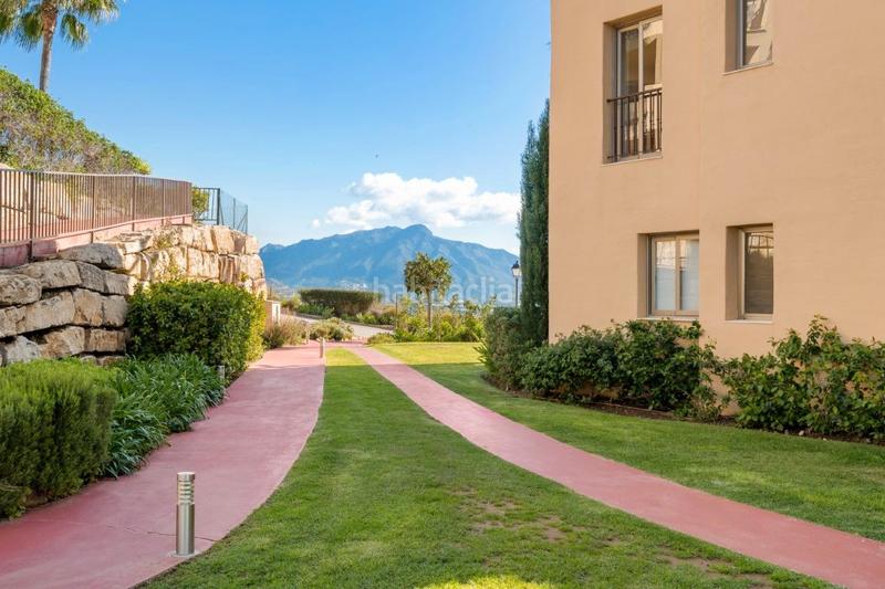 Foto 41baf35c-c20d-4214-85e8-c0491f558512. Etagenwohnung mit pool in El Paraíso Benahavís