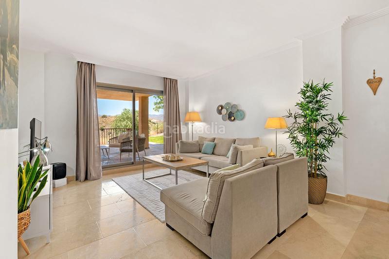 Foto e7a95fc0-c61e-4dfd-8446-f9b47242ac7b. Etagenwohnung mit pool in El Paraíso Benahavís