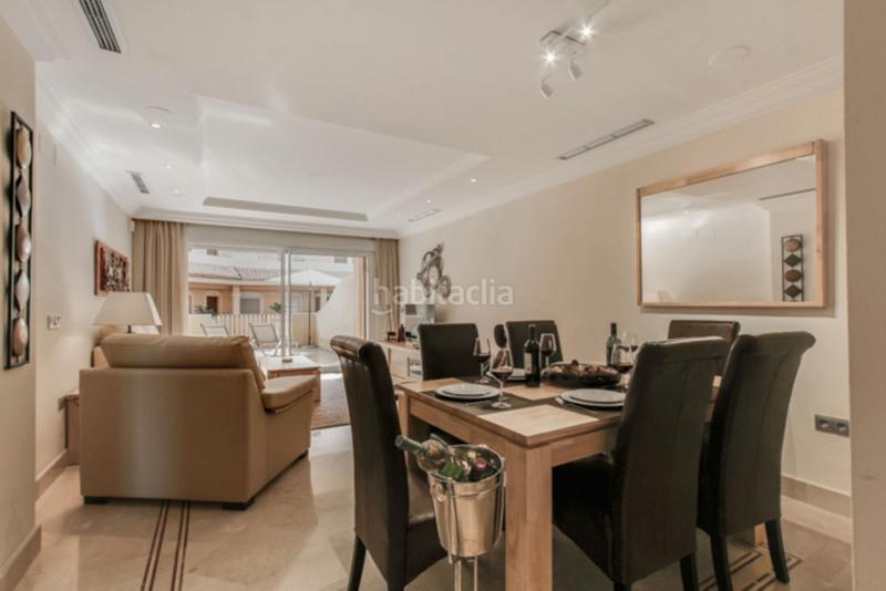 Foto 15ab7d75-1ab5-4254-a1e6-55086debc262. Apartment with pool in Puerto Banús Marbella