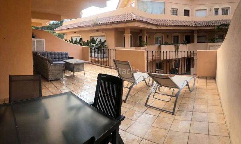 Foto 79deb678-a780-4fd7-8a04-088834a72537. Apartment with pool in Puerto Banús Marbella