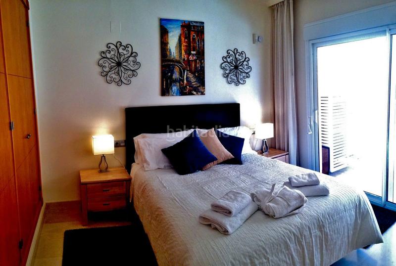 Foto f7b6bcf5-9479-4077-b259-f5097a78a1f3. Apartment with pool in Puerto Banús Marbella