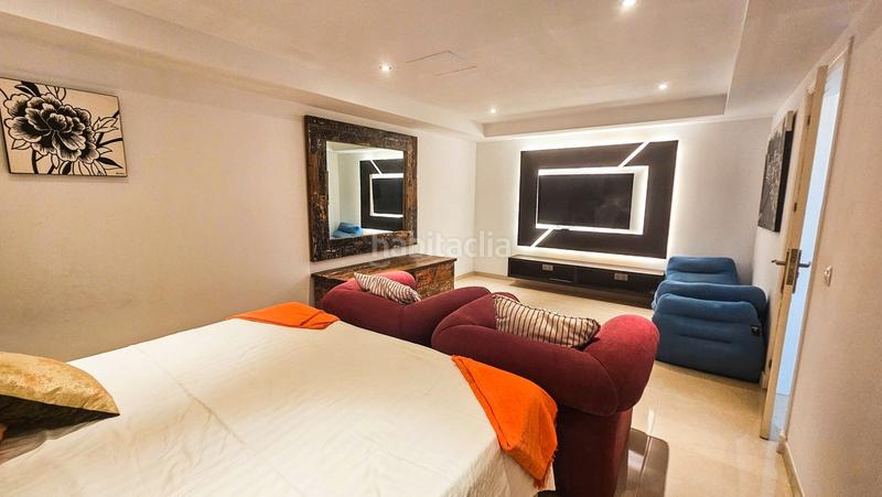 Foto 46c8853e-3599-41b5-8e00-e39d05860064. Maison jumelée avec piscine dans Puerto de la Duquesa Manilva