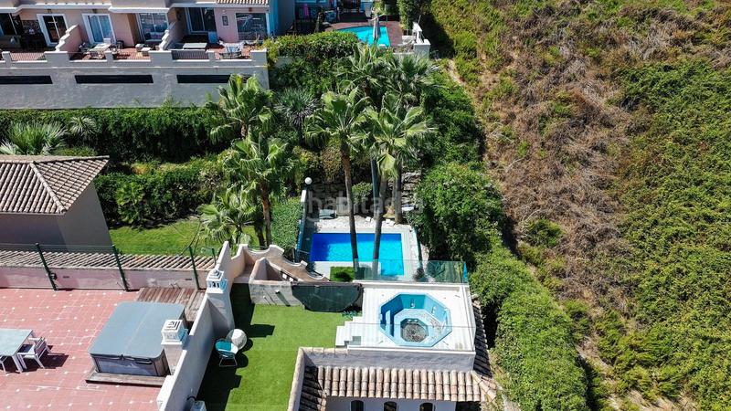 Foto b199fc32-6fa7-4522-aa79-1b19cbcac92d. Maison jumelée avec piscine dans Puerto de la Duquesa Manilva