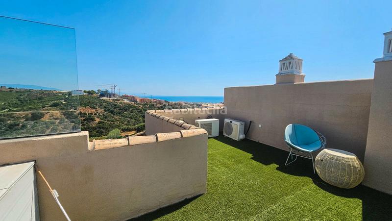 Foto d3e2f4cb-8d7f-4386-9ad6-c96b7408c67d. Maison jumelée avec piscine dans Puerto de la Duquesa Manilva
