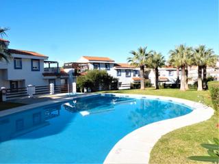 Appartement in Chullera. La vida con vistas al mar: elegancia y paz entre sotogrande y la