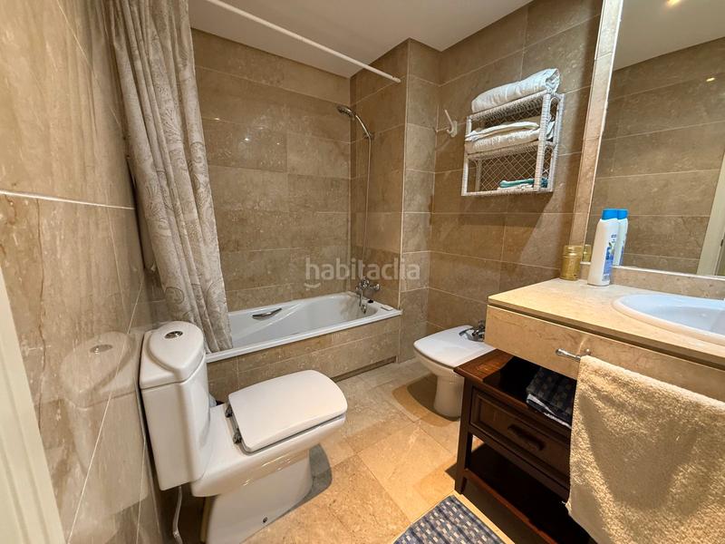 Foto bad2f05f-d0d3-418c-81ab-24e3b756bc76. Appartamento in avenida príncipe salman 1 in La Dama de Noche - La Alzambra Marbella