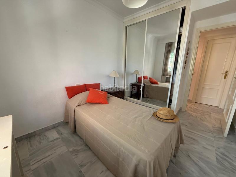 Foto e5f26eeb-6a14-47cf-8084-c178dc6b6e4e. Appartamento in avenida príncipe salman 1 in La Dama de Noche - La Alzambra Marbella