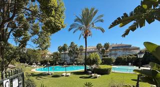 Pis a Avenida príncipe salman 1. Refugio de sol junto a puerto banús