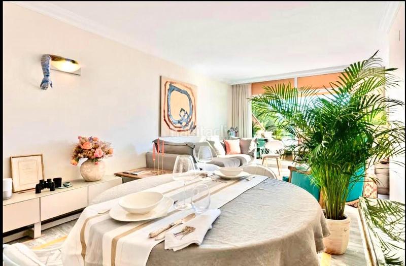 Foto fad07a77-80be-445e-b909-071994dee9a0. Alquiler piso espacio y luz con terraza privada en Marbella