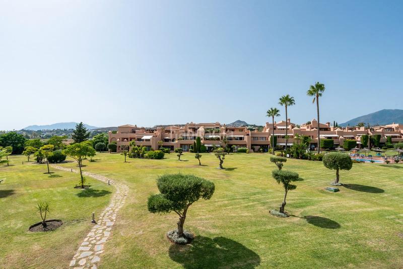 Foto 80746044-16ea-48df-942d-d09705334904. Duplex in urbanizacion cartuja del golf 12 in Nueva Atalaya Estepona