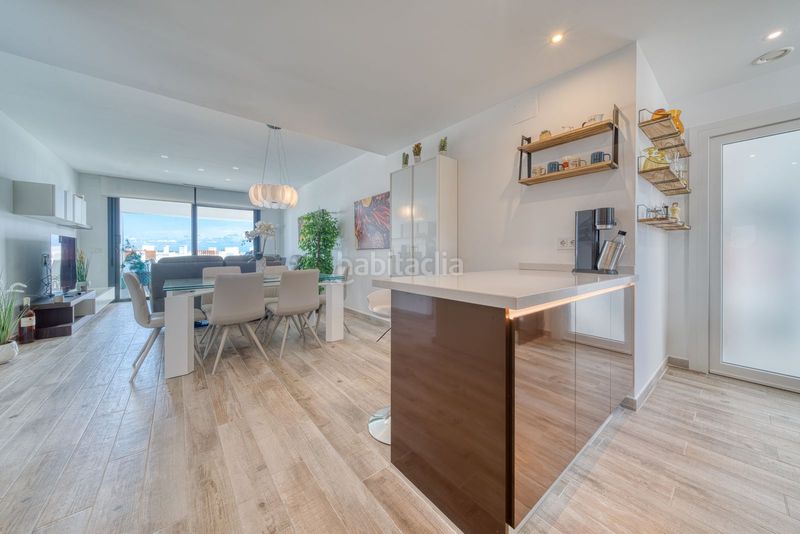 Foto cdb81f02-2453-4cc3-8f8a-c1f2d518ac2c. Alquiler ático en n/a vida de lujo : ático con 198 m² de terrazas y vistas panorámicas en Estepona
