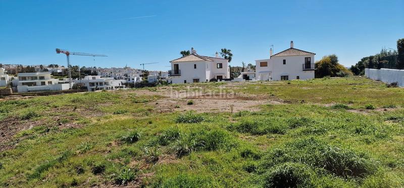 Foto 9e0507e0-f4fe-4c1e-9599-010b35a32261. Terreny residencial a avenida de la resina 6 a La Concha - Resina Golf Estepona