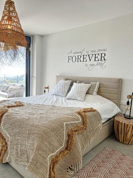 Foto 86ffd0a0-3407-4c91-ba14-331fff74df11. Location attique avec piscine dans La Concha - Resina Golf Estepona