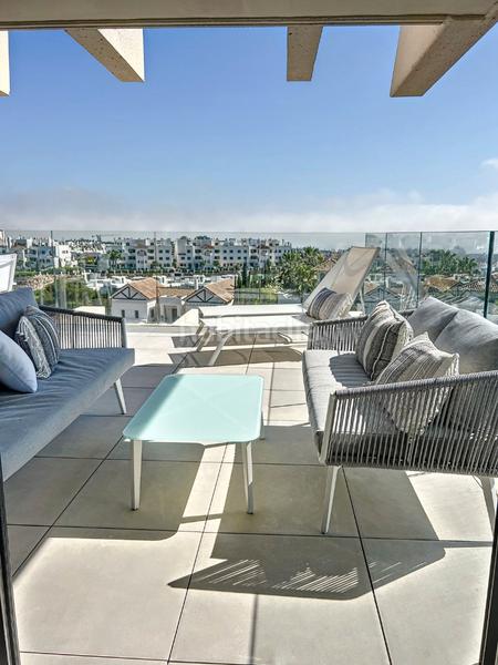 Foto 997b8161-d838-4b9e-a935-b432302bdc3a. Location attique avec piscine dans La Concha - Resina Golf Estepona