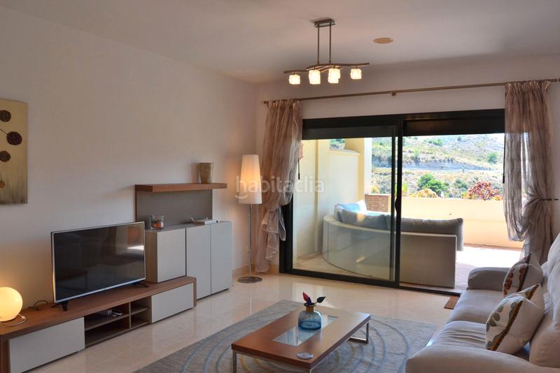 Foto 1df057ef-d1b5-45db-8bad-37a9c4976f88. Location appartement avec piscine dans los arqueros - puerto del almendro Benahavís