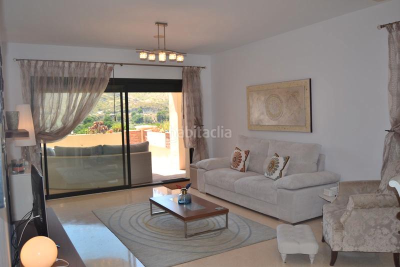 Foto 881e5840-145a-4289-af4a-fcdd69305d48. Location appartement avec piscine dans los arqueros - puerto del almendro Benahavís