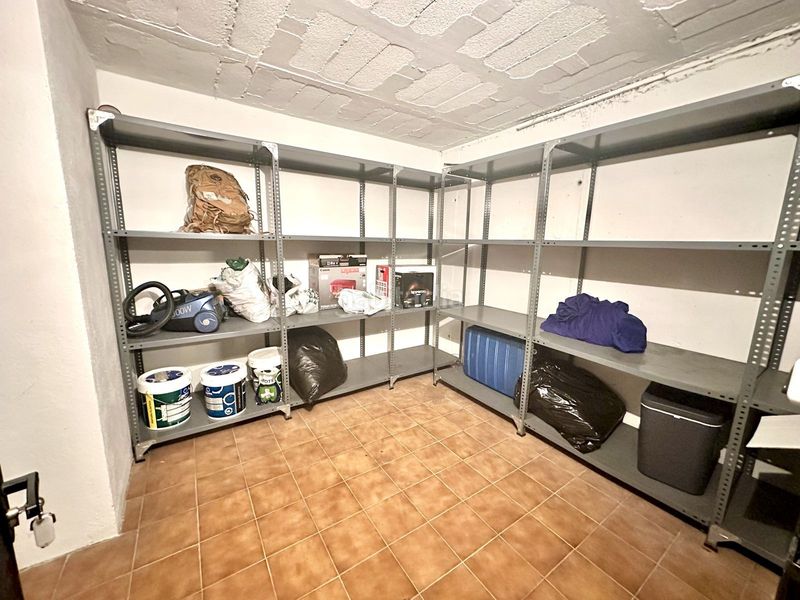 Foto 01a5de8a-5b8f-44ab-8ad6-a15fbc126aa4. Pis amb piscina a los arqueros - puerto del almendro Benahavís