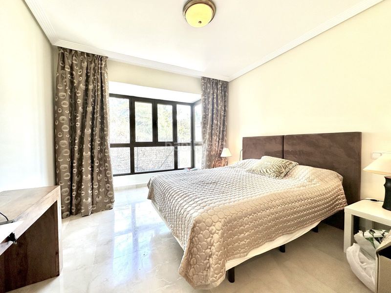 Foto 058b23b5-584d-4cc6-9c29-916e2facd428. Pis amb piscina a los arqueros - puerto del almendro Benahavís