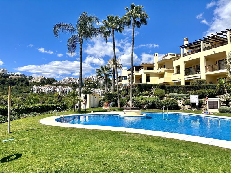 Foto 25c98a19-077e-4dd2-9e76-4045306c9301. Pis amb piscina a los arqueros - puerto del almendro Benahavís