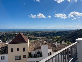 Pis a Calle los arqueros 100. Atractivo apartamento con vistas panorámicas en los arqueros