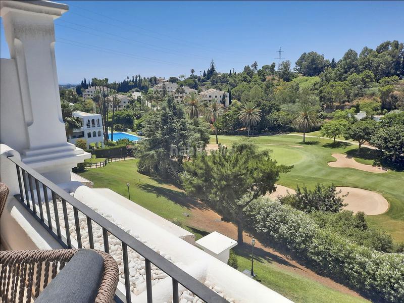 Foto ff9a1e3e-618e-41fc-9494-e27b47c715f7. Attique dans avenida tomás pascual 22 dans La Quinta Benahavís