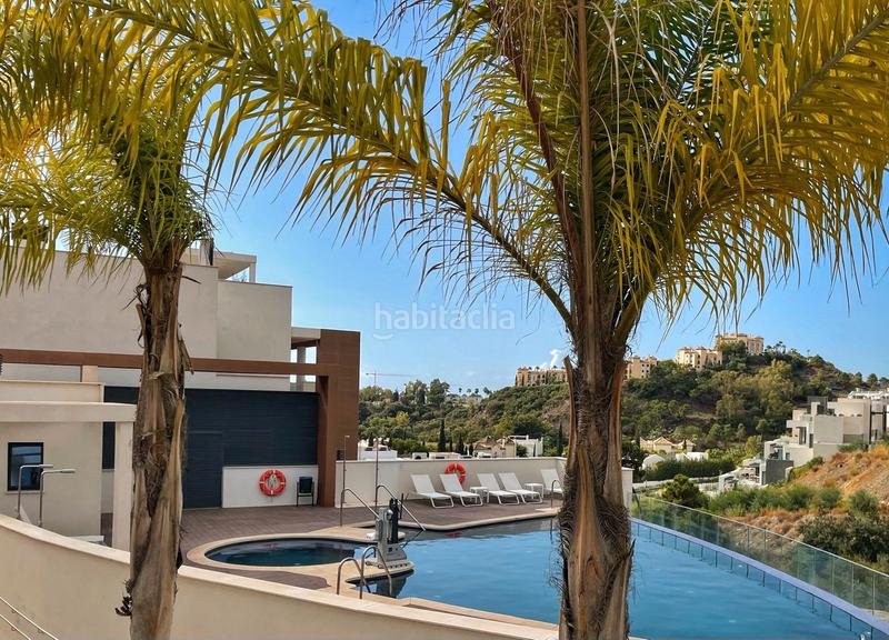 Foto 71c3ee2d-3fa1-4f47-b600-bd48dfd04cf1. Location appartement avec parking piscine dans La Quinta Benahavís