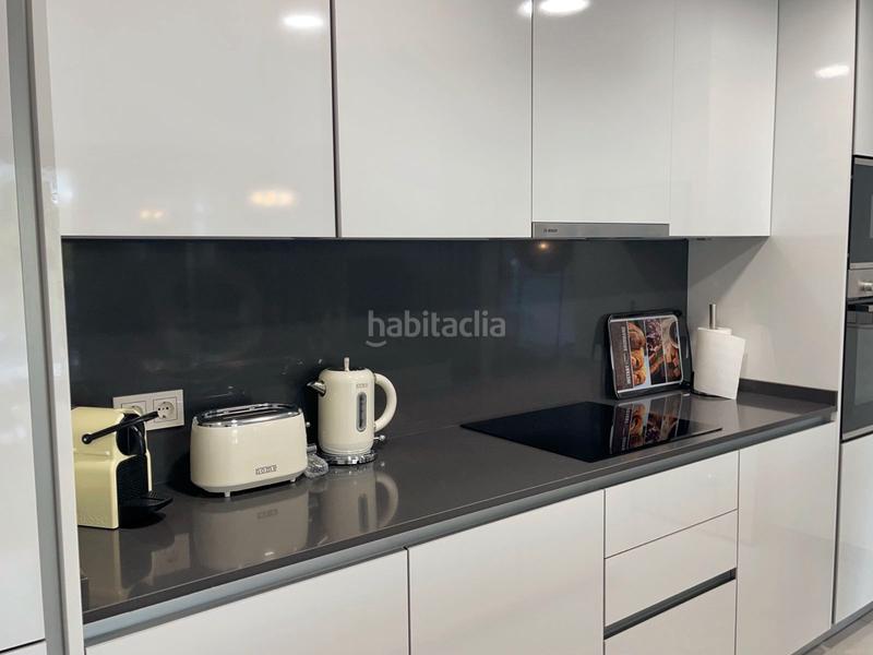 Foto afd0a676-723d-4cca-86d3-7a8add6216b0. Location appartement avec parking piscine dans La Quinta Benahavís