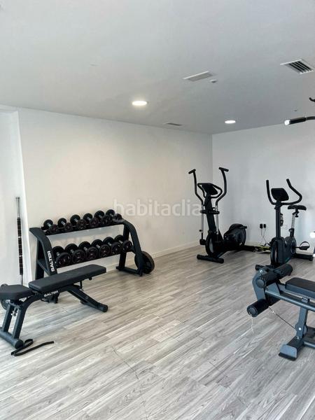 Foto f4dd6623-d41c-40f5-aa7b-f7d7bacbdb1c. Location appartement avec parking piscine dans La Quinta Benahavís