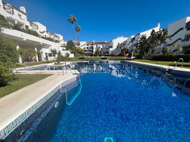 Foto 0b8cc50e-5fdc-4a98-8d87-e97a581c51cc. Dúplex a calle flor de saúco 5 a Bel - Air Estepona