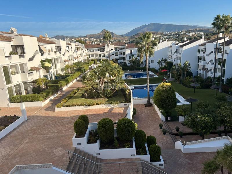 Foto c7609dd3-37d8-4272-9743-3979f679820a. Dúplex a calle flor de saúco 5 a Bel - Air Estepona